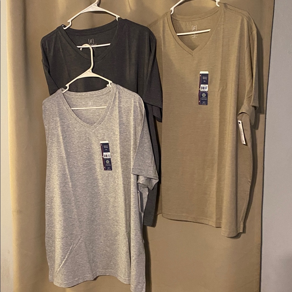 T-shirts - Picture 2 of 6